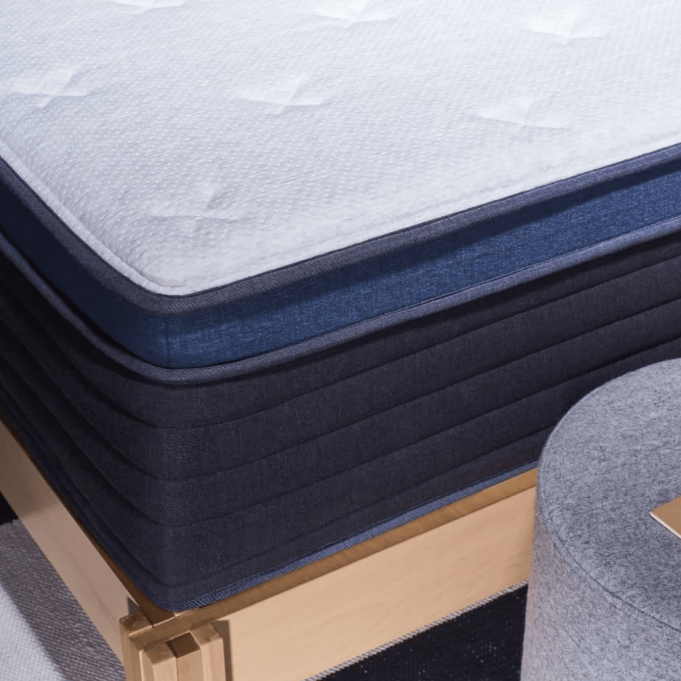 Helix Midnight Luxe Mattress